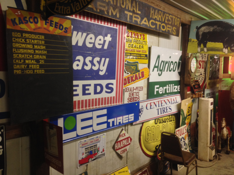 Illustration for article titled Vintage Signs Part 2